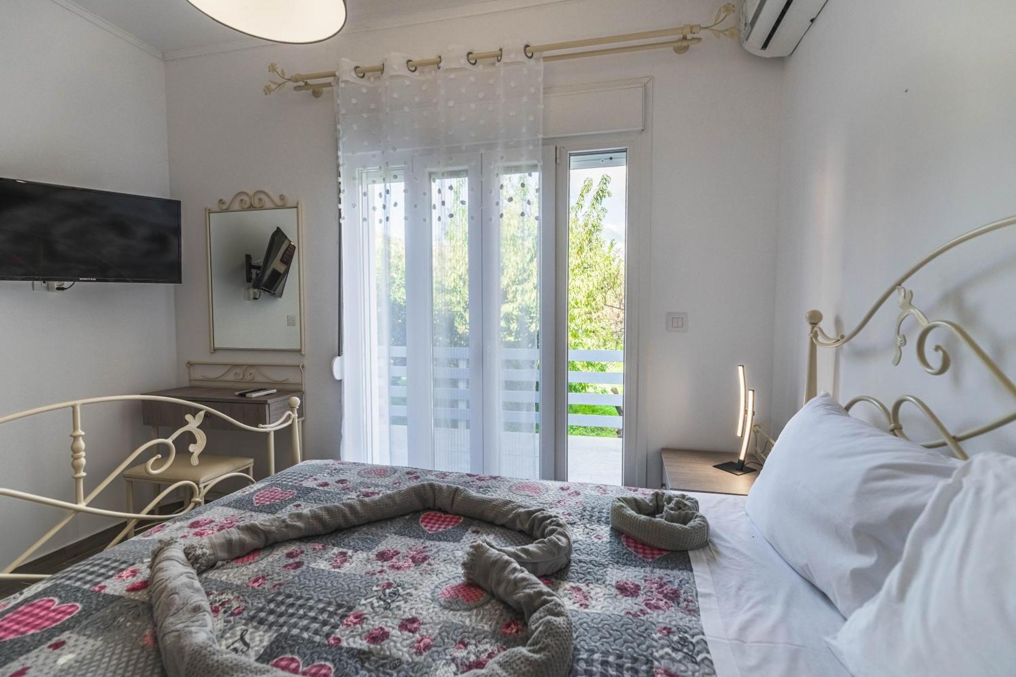 Casa Nikolou Stegna * Archangelos (Rhodes)